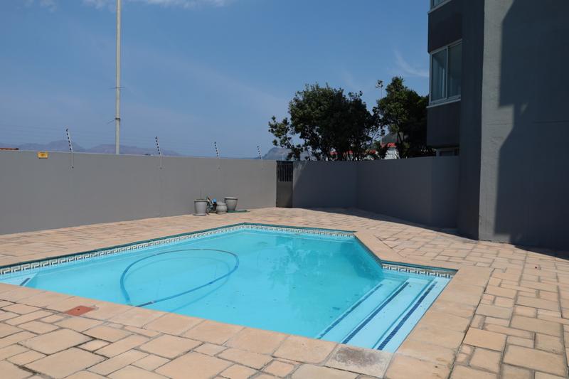 3 Bedroom Property for Sale in Muizenberg Western Cape